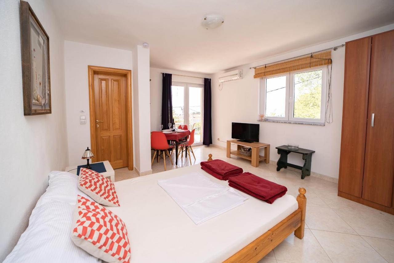 Villa Katharina อัตเจฮะห์ ภายนอก รูปภาพ
